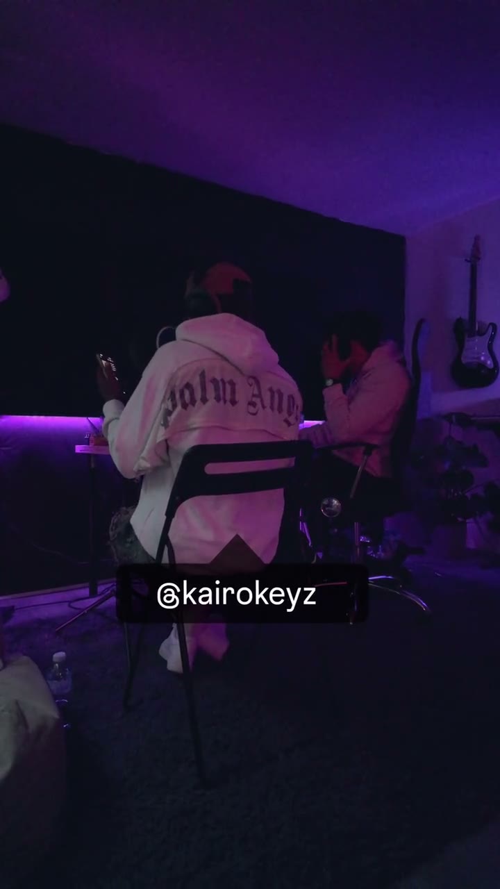 Kairo Keyz recording a session with Yoshi in London